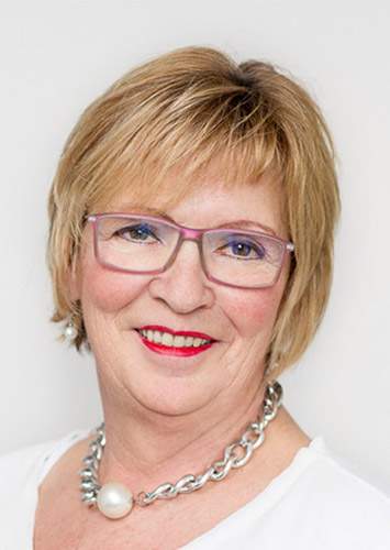 Christine Tesch